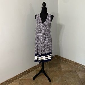 Lands’ End - size M 10/12 white and navy fit and flare dress